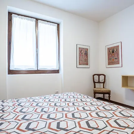 Terraced House On The Lakeside Of - Larihome A04 * Gravedona