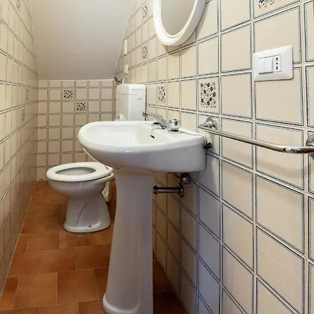 Terraced House On The Lakeside Of - Larihome A04 * Gravedona