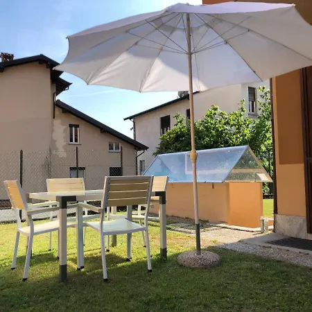 公寓 Terraced House On The Lakeside Of - Larihome A04