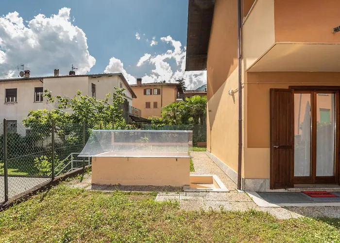 Apartment Terraced House On The Lakeside Of - Larihome A04 *