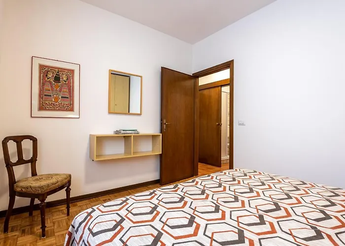 Terraced House On The Lakeside Of - Larihome A04 Apartment Gravedona